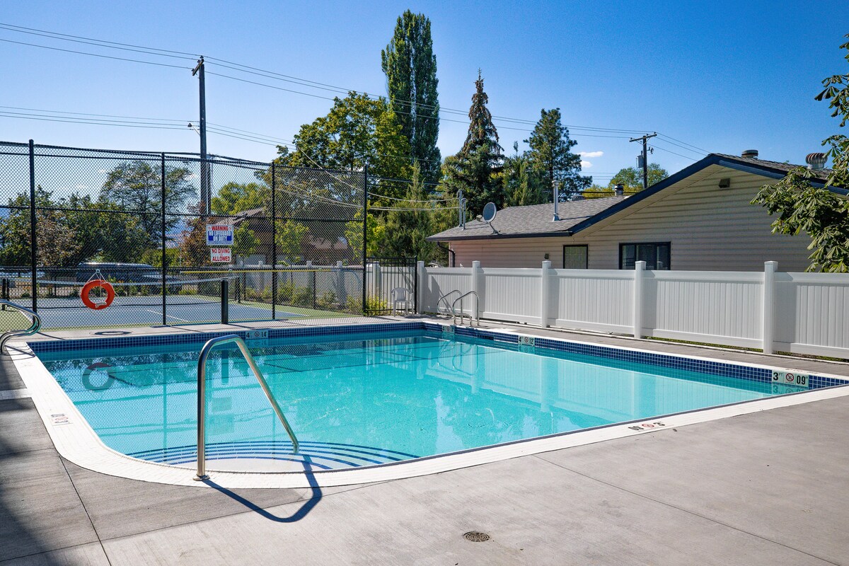 Ground Floor - Access to Beach/Pool and Pickleball