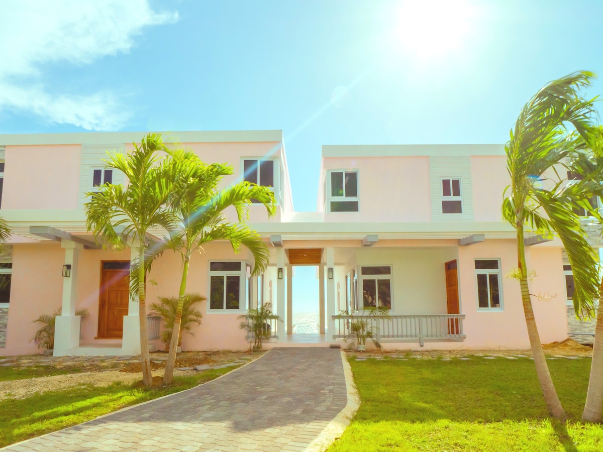 Villa McKenzie: Self Catering (breakfast included)