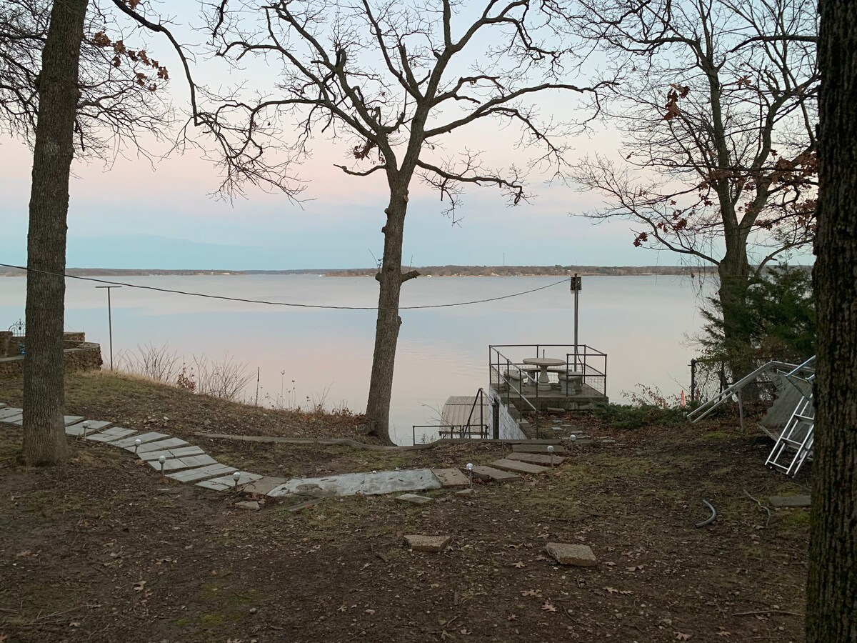 Spectacular View of South Grand Lake.