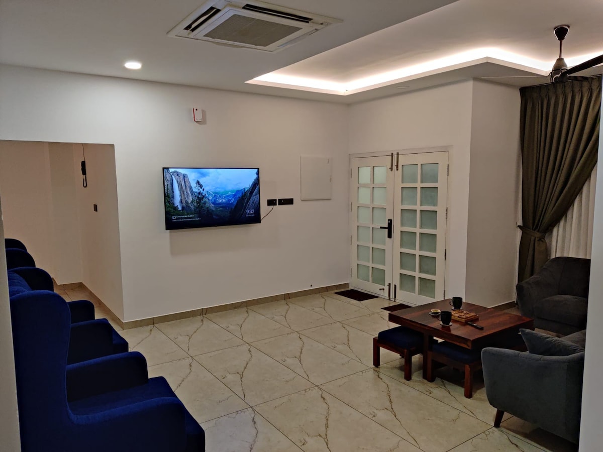 Kakkanad, Kochi的舒适3BHK酒店式公寓
