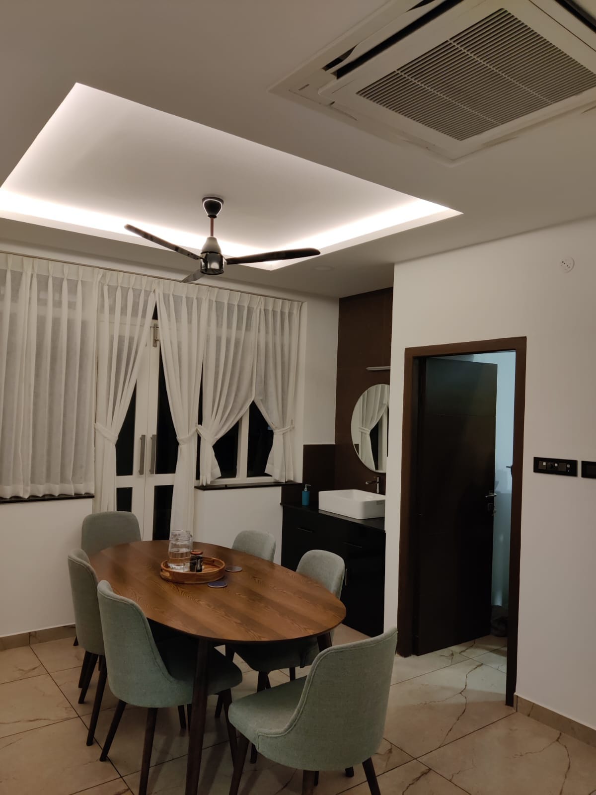 Kakkanad, Kochi的舒适3BHK酒店式公寓