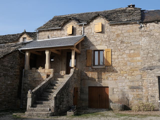 Sévérac-d'Aveyron的民宿