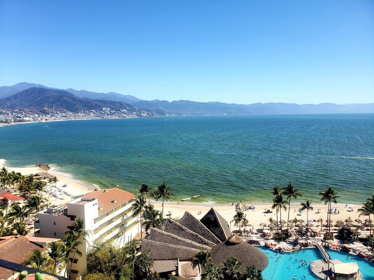 Oceanfront Resort Condo with Amazing View (2#1536)