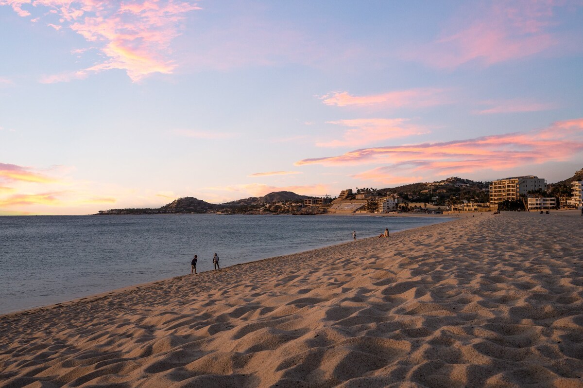 Los Cabos Beautiful Beachfront Retreat