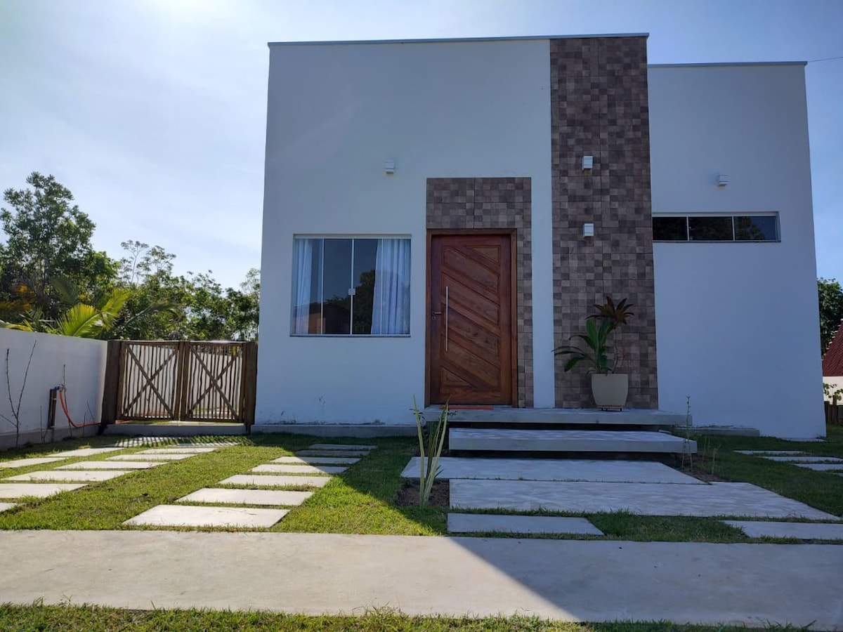 Casa c/piscina privativa na Praia de Guaratiba