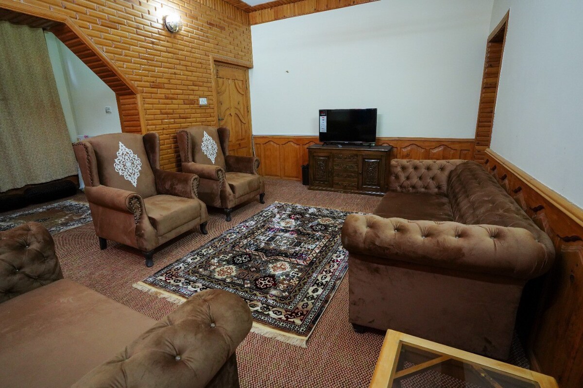 Entire 3 bed villa available in heart of Gilgit
