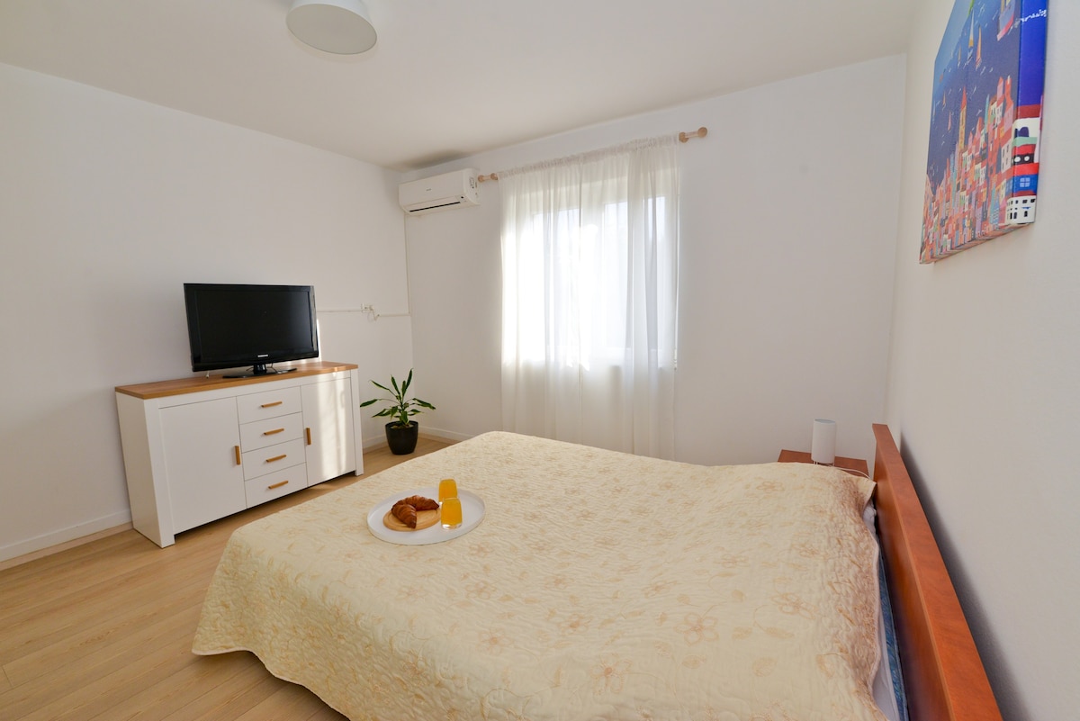 Apartmani Lemon – one-bedroom apartment