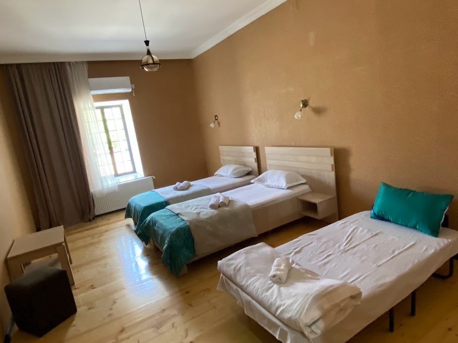 Varga Kvareli-Double room with private bathroom.