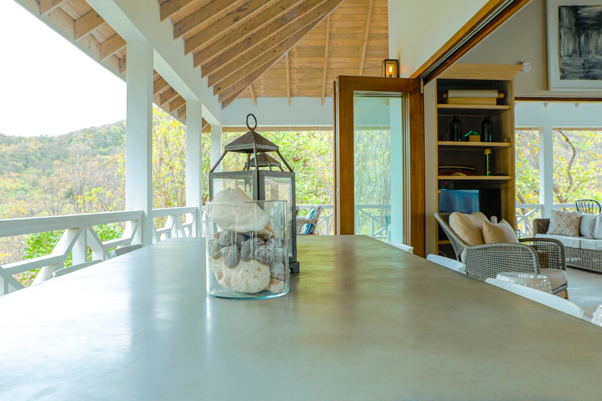 Stunning 5 bed Villa in Bequia, St Vincent.