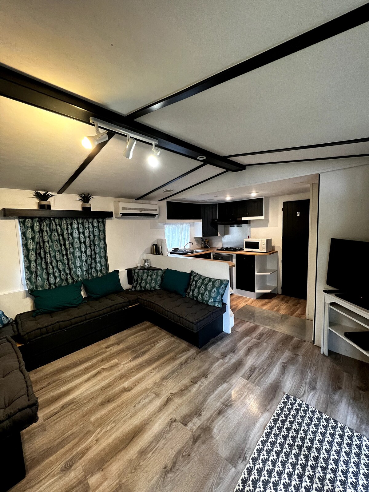 MOBIL-HOME BEL AIR 
 (CAMPING 4*)