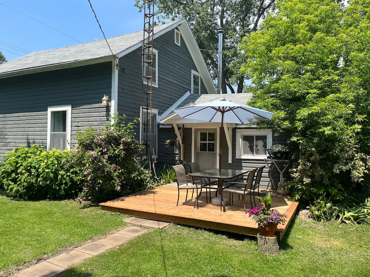 An Tigín - Vacation Home Amherst Island