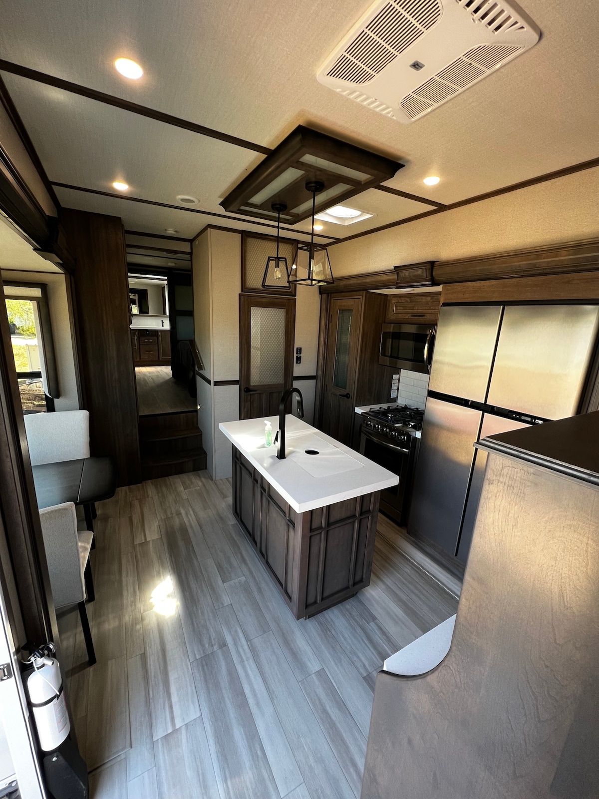 41英尺Solitude Grand Design RV