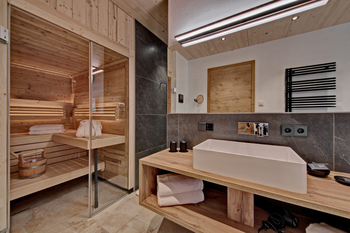 Exklusives CHALET - eigene Sauna - 54 m² - FALKEN