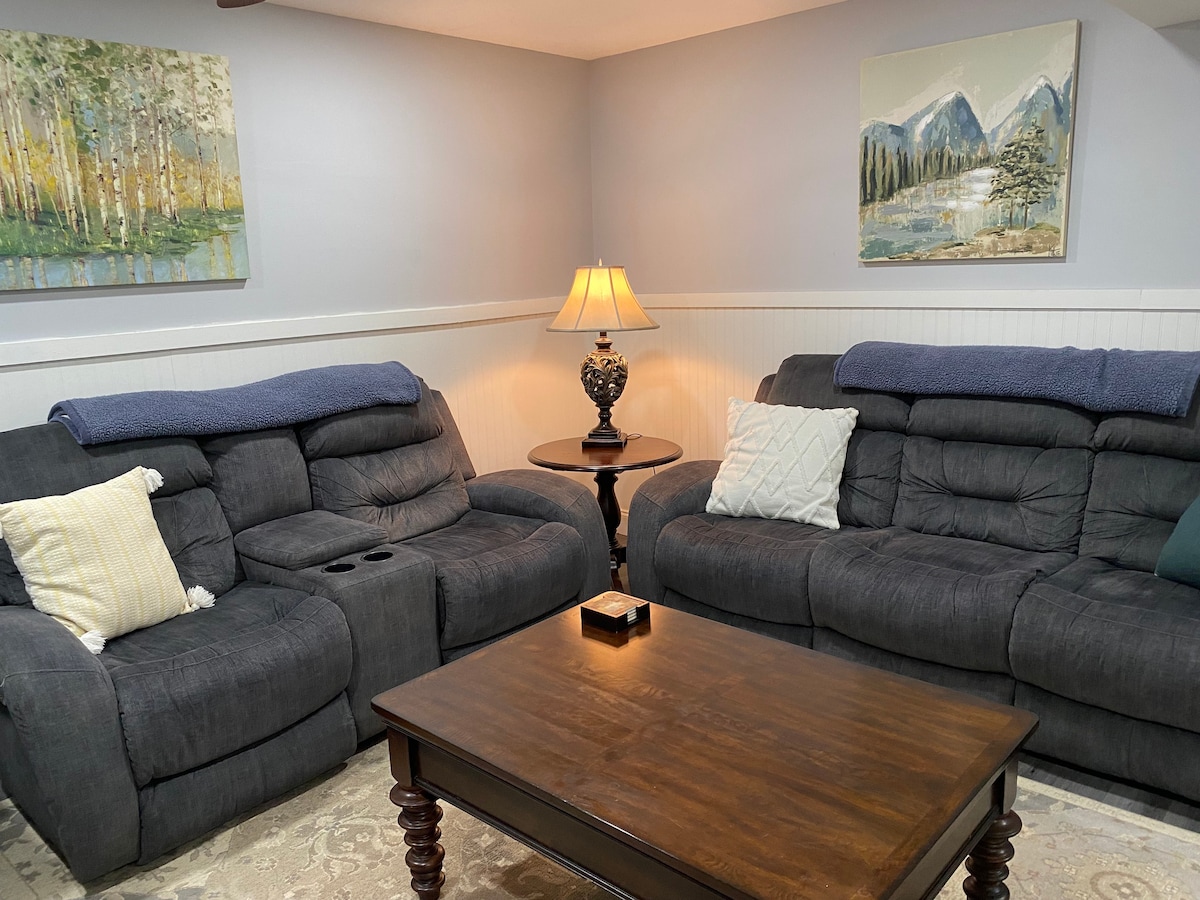 Spacious basement apartment with private entrance