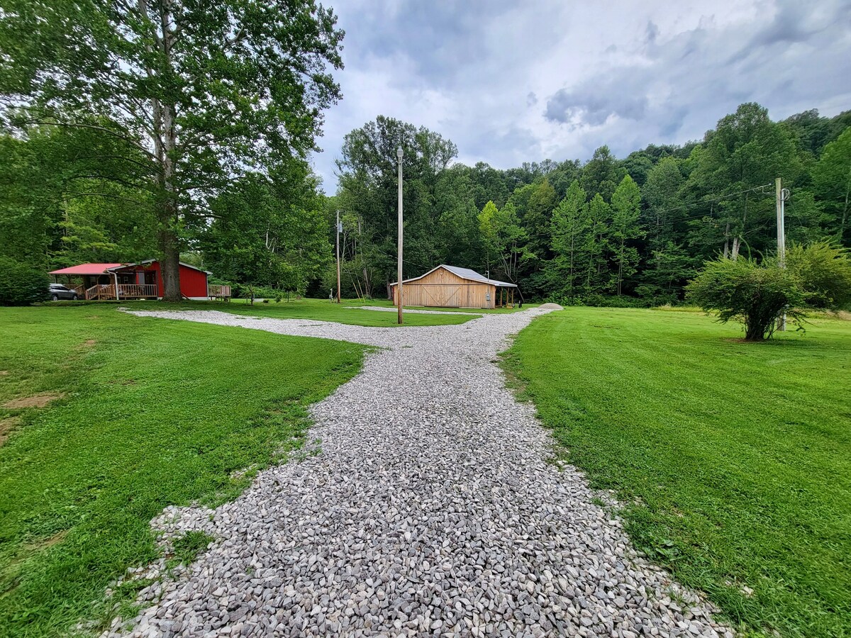 Gravel Lick Getaway RV Spot 2