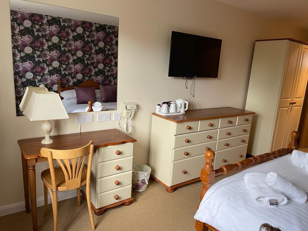 The Lodge Room 8 - Walkington, Double bed