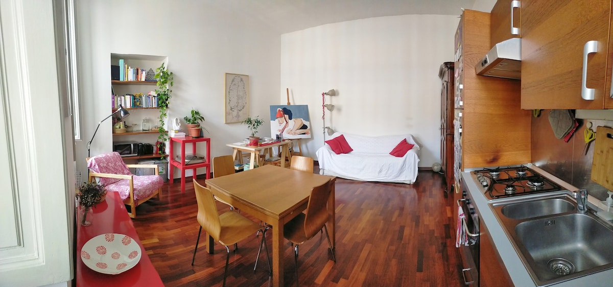 两室公寓，距离圣卡洛广场（ Piazza San Carlo ）和罗马广场（ Via Roma ）仅一步之遥