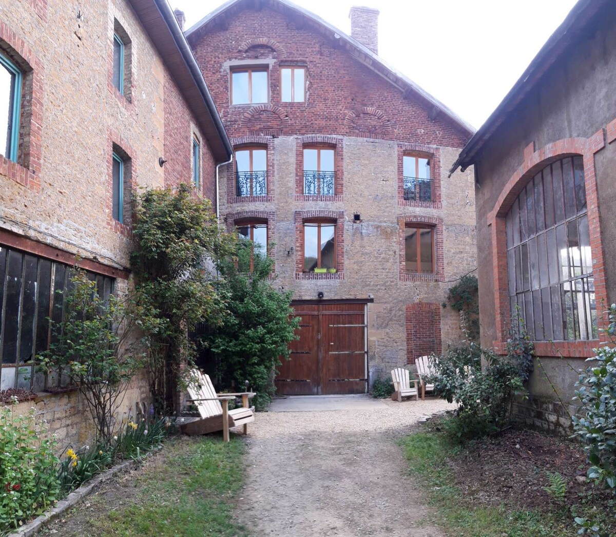 Moulin de charme au bord de l'eau