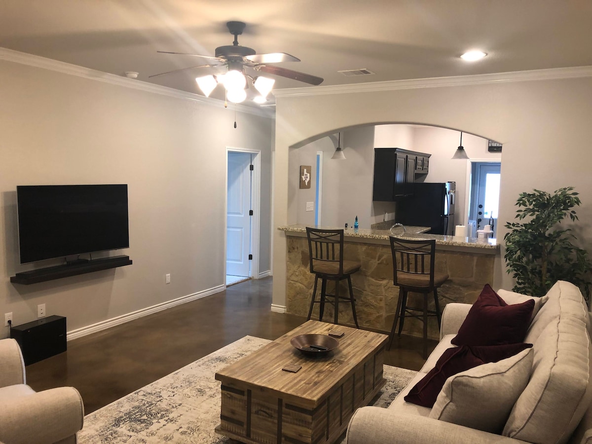 3 Bed/3Bath Townhouse located in "The Barracks"