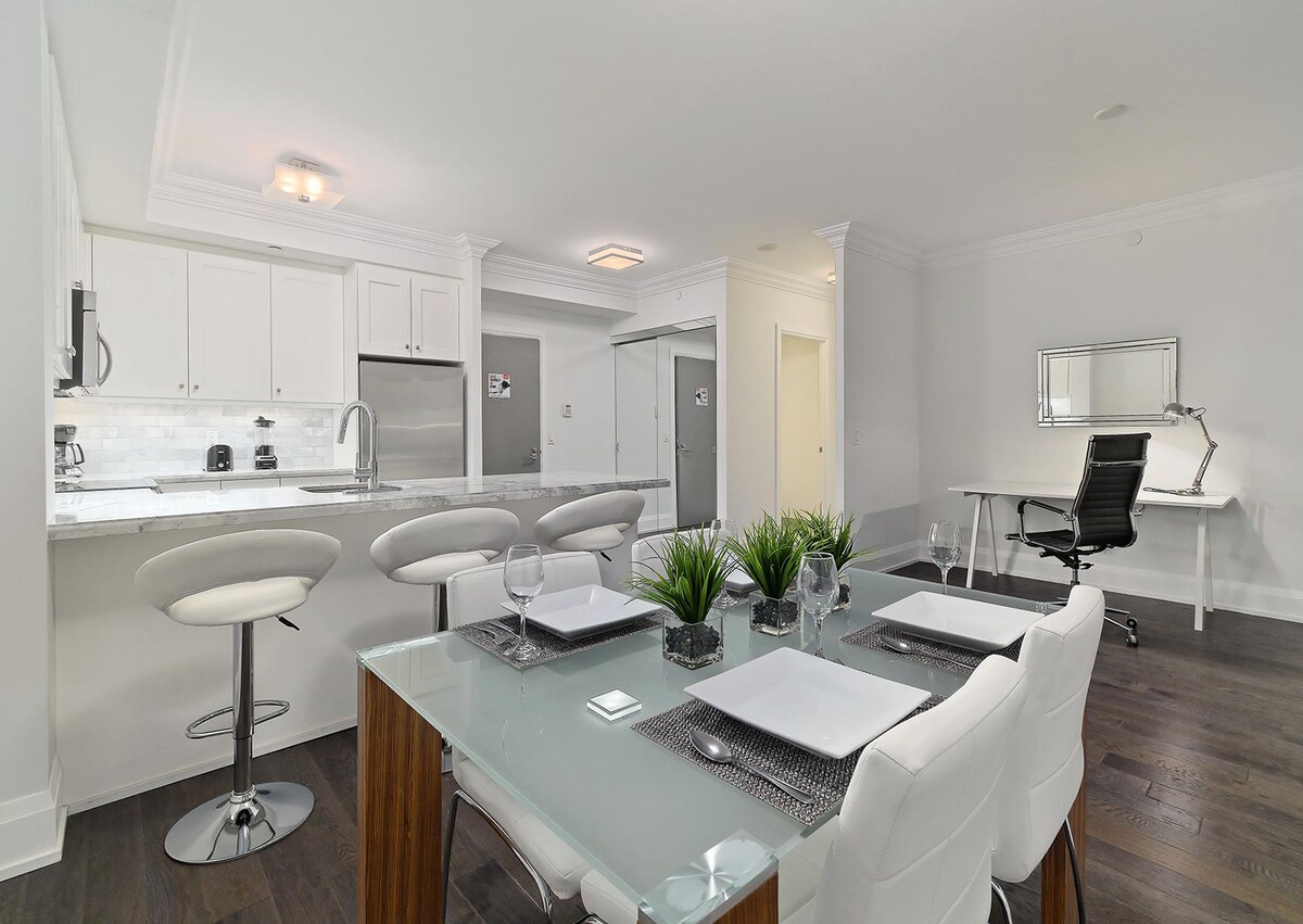 2 Bd/2.5Bth-Deluxe Furnished-Toronto West-Old Mill
