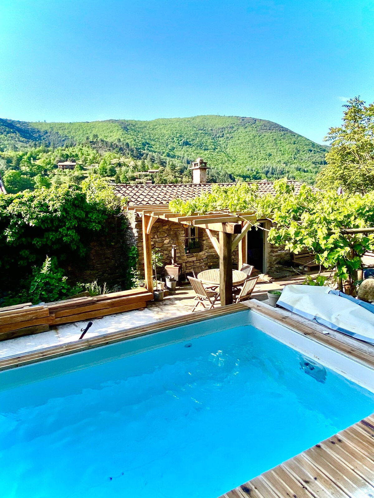 Maison Saint-Laurent…Magnifique villa avec piscine