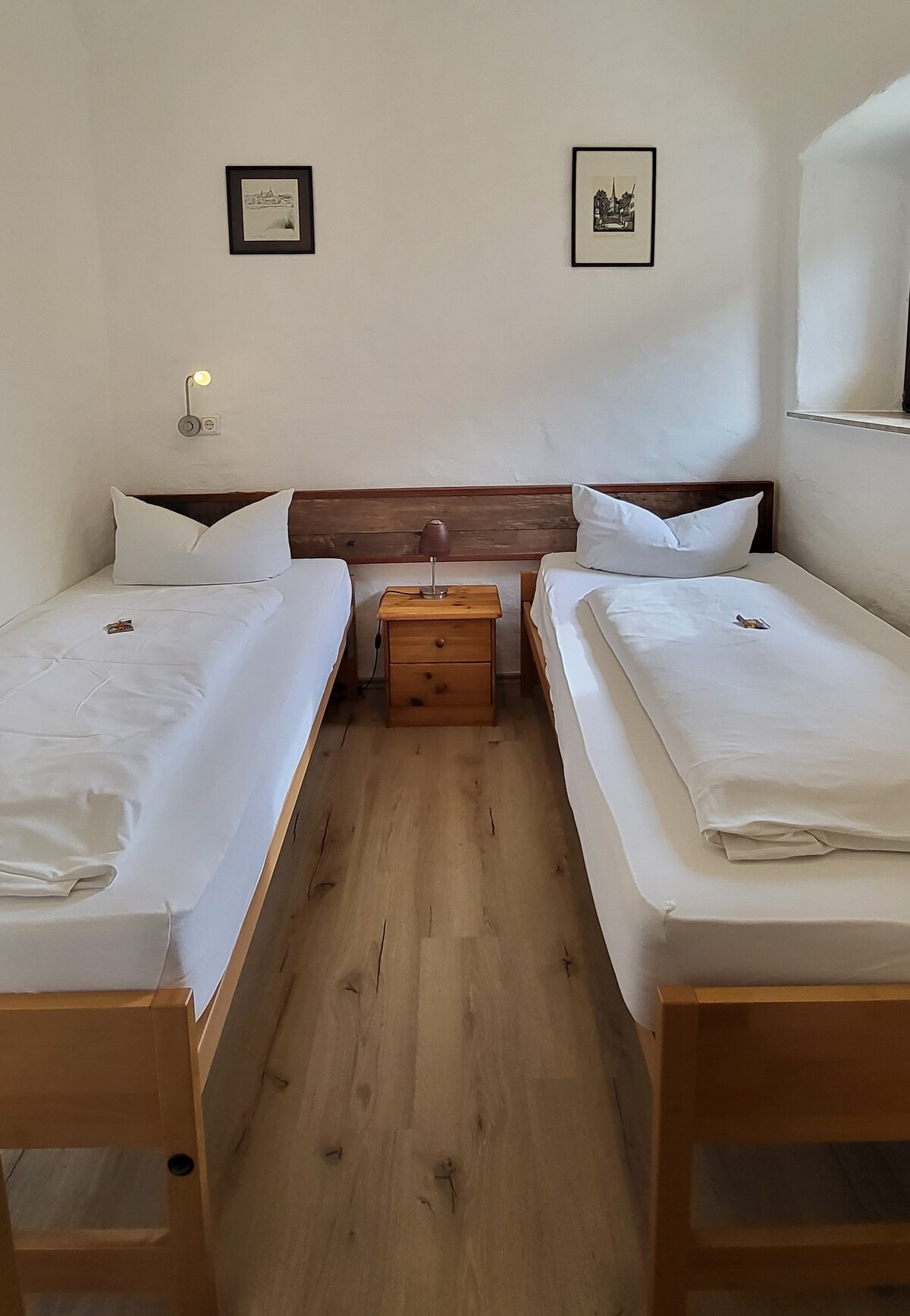 Ferienwohnung (45qm) mit zwei separaten Schlafzimmern (Gasthof zum Schiff)