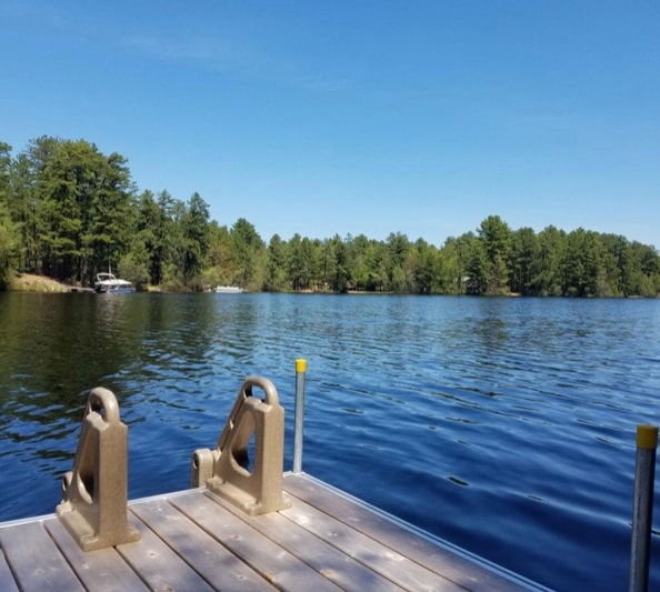 Quintessential Maine Lakefront Cottage