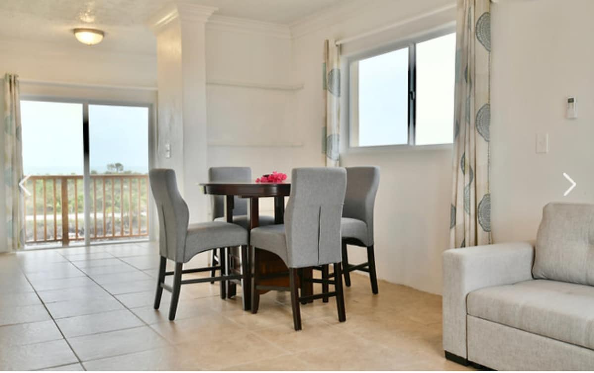 Two Bedrooms Beach View- Snapper