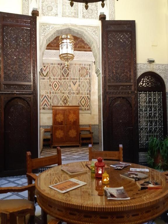 适合家人和朋友入住的整个Riad Fes Palacete