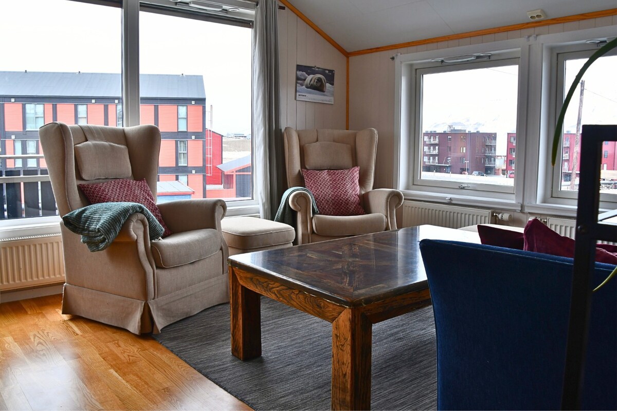 Cosy 4-room flat in the heart of Longyearbyen