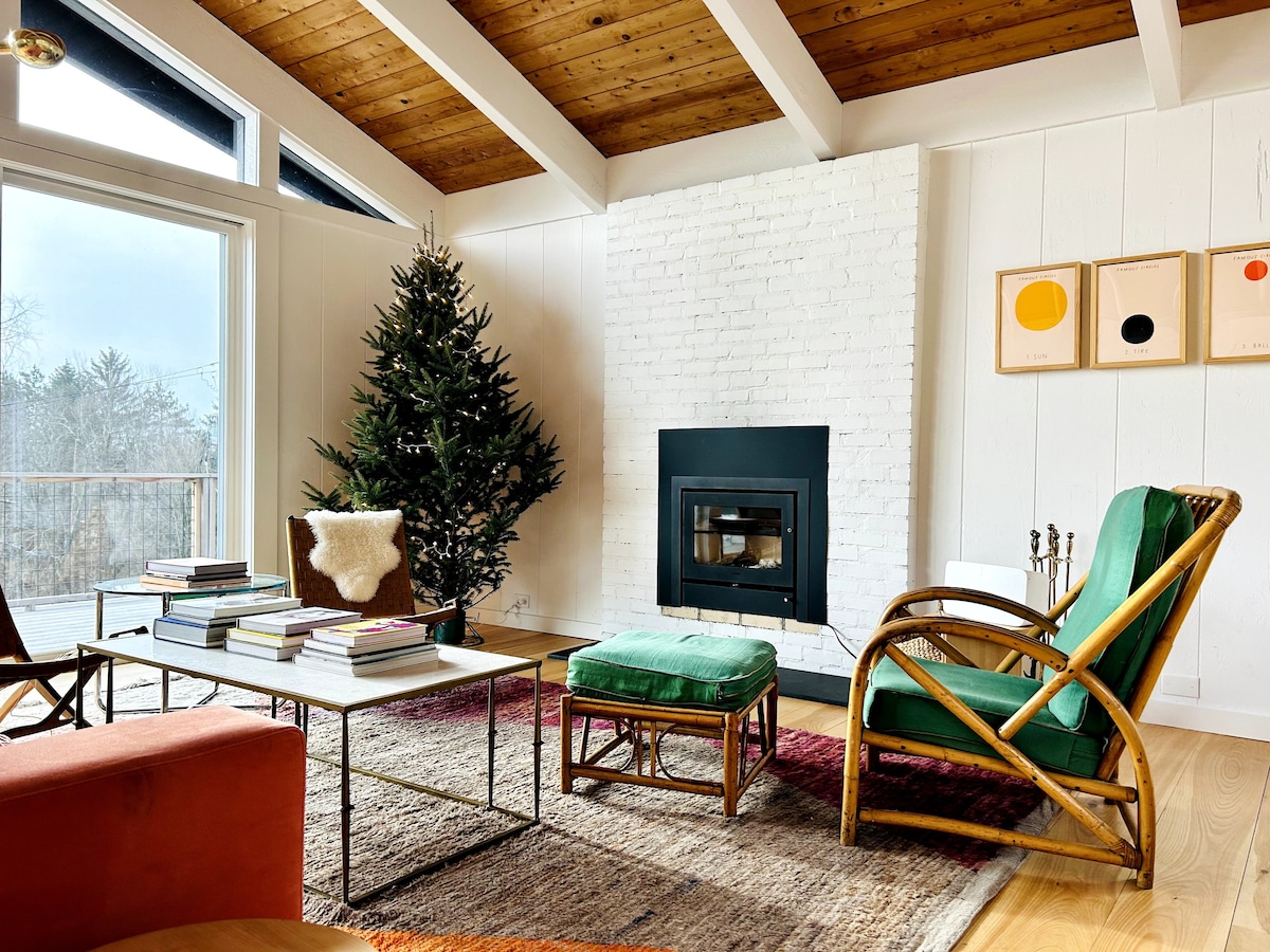 Cozy Hudson Valley House