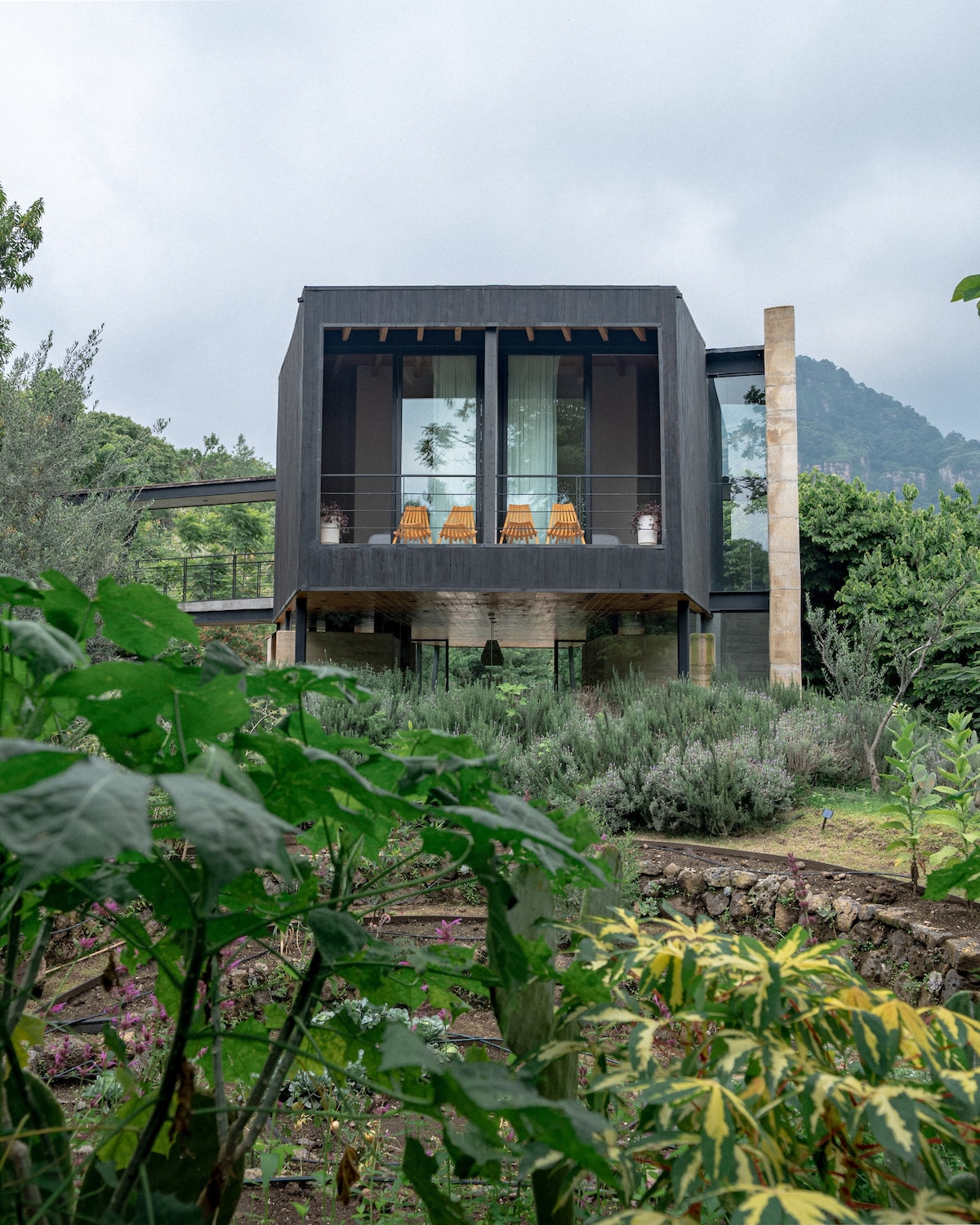CASA NIM Design home on the mountains of Tepoztlan