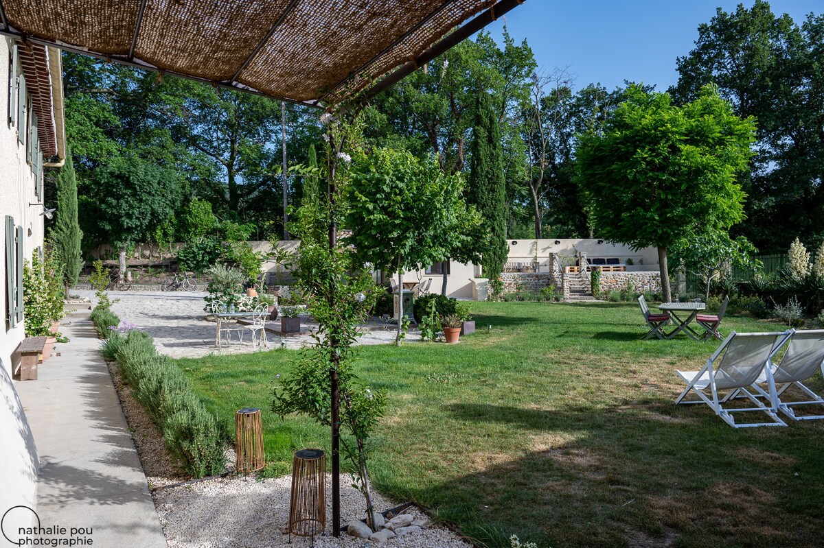 Adorable gîte avec piscine, au cœur de la nature