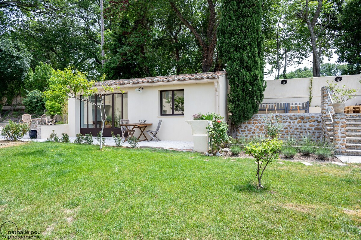 Adorable gîte avec piscine, au cœur de la nature