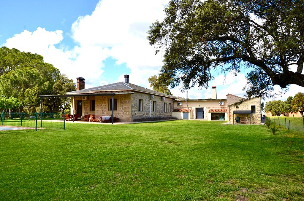 Las Encinas House - Cerro Cincho Rural