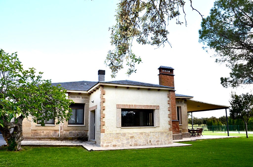 Las Encinas House - Cerro Cincho Rural