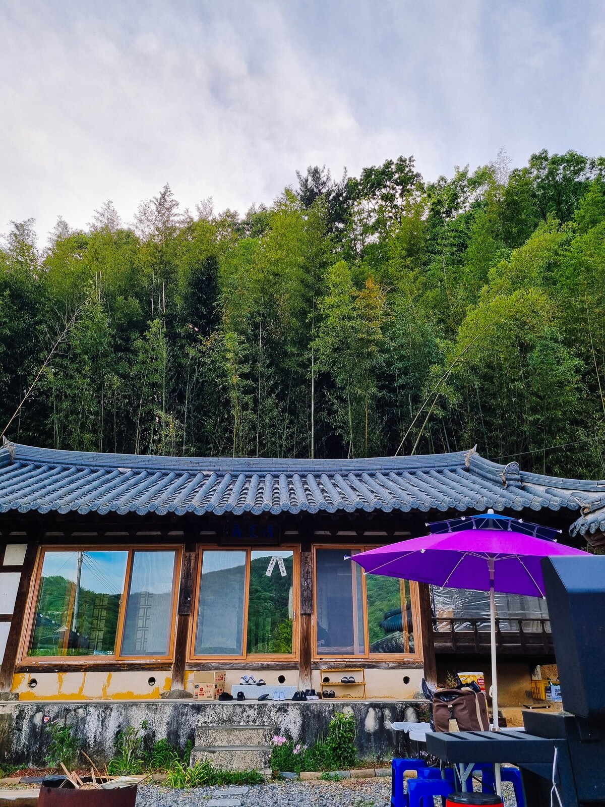 清美Jae Hanok Stay （ Jinju-si ， Jinsu-myeon ， Buja Village ，户外烧烤，宽敞的院子，小型图书馆， Bulmong ）
