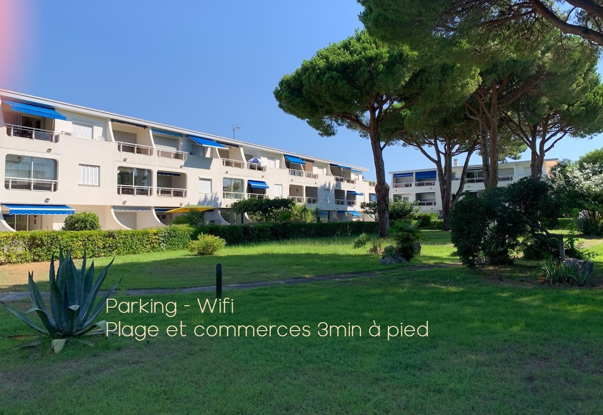 Agréable studio+parking - plage 3min à pied