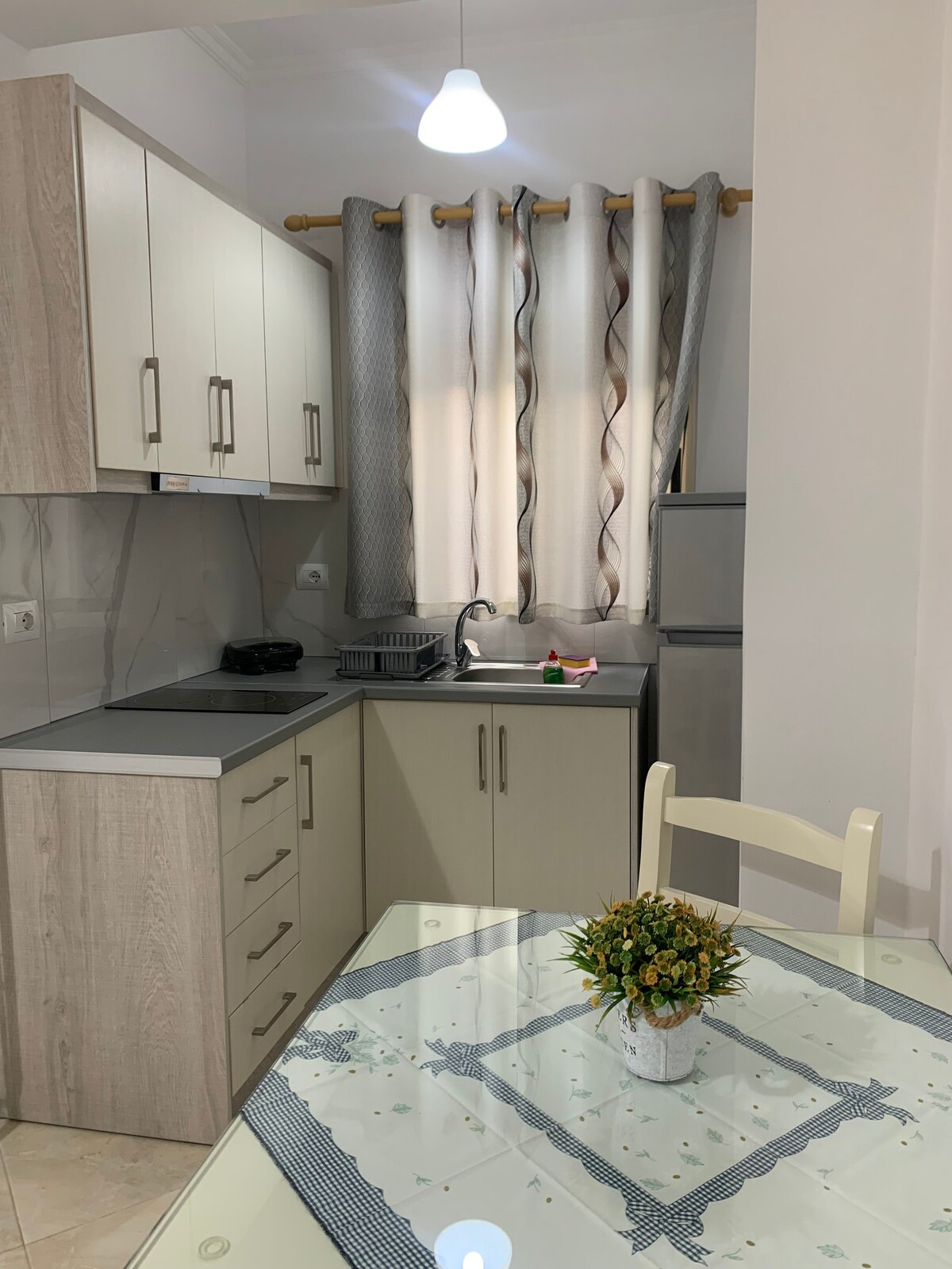 Amazing 1-Bedroom Studio Ksamil!Private Parking!