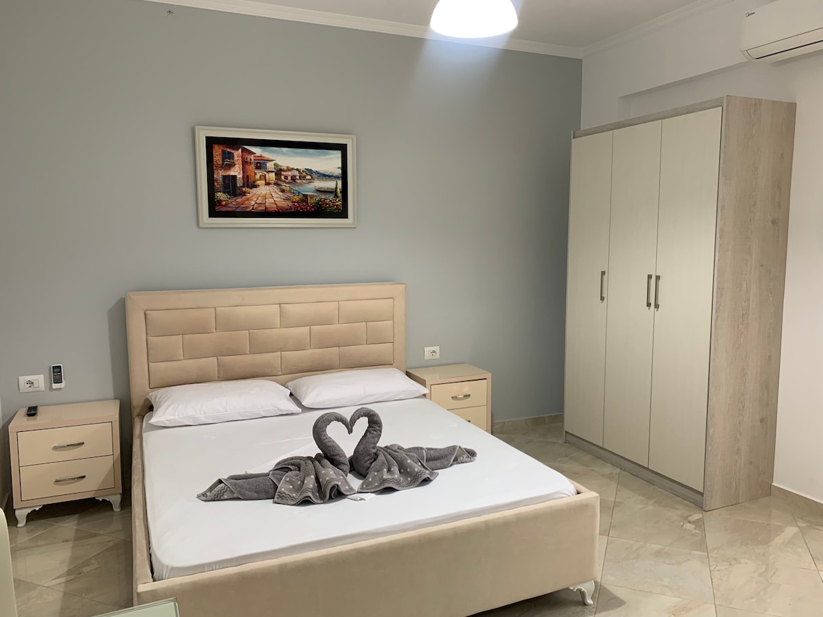 Amazing 1-Bedroom Studio Ksamil!Private Parking!