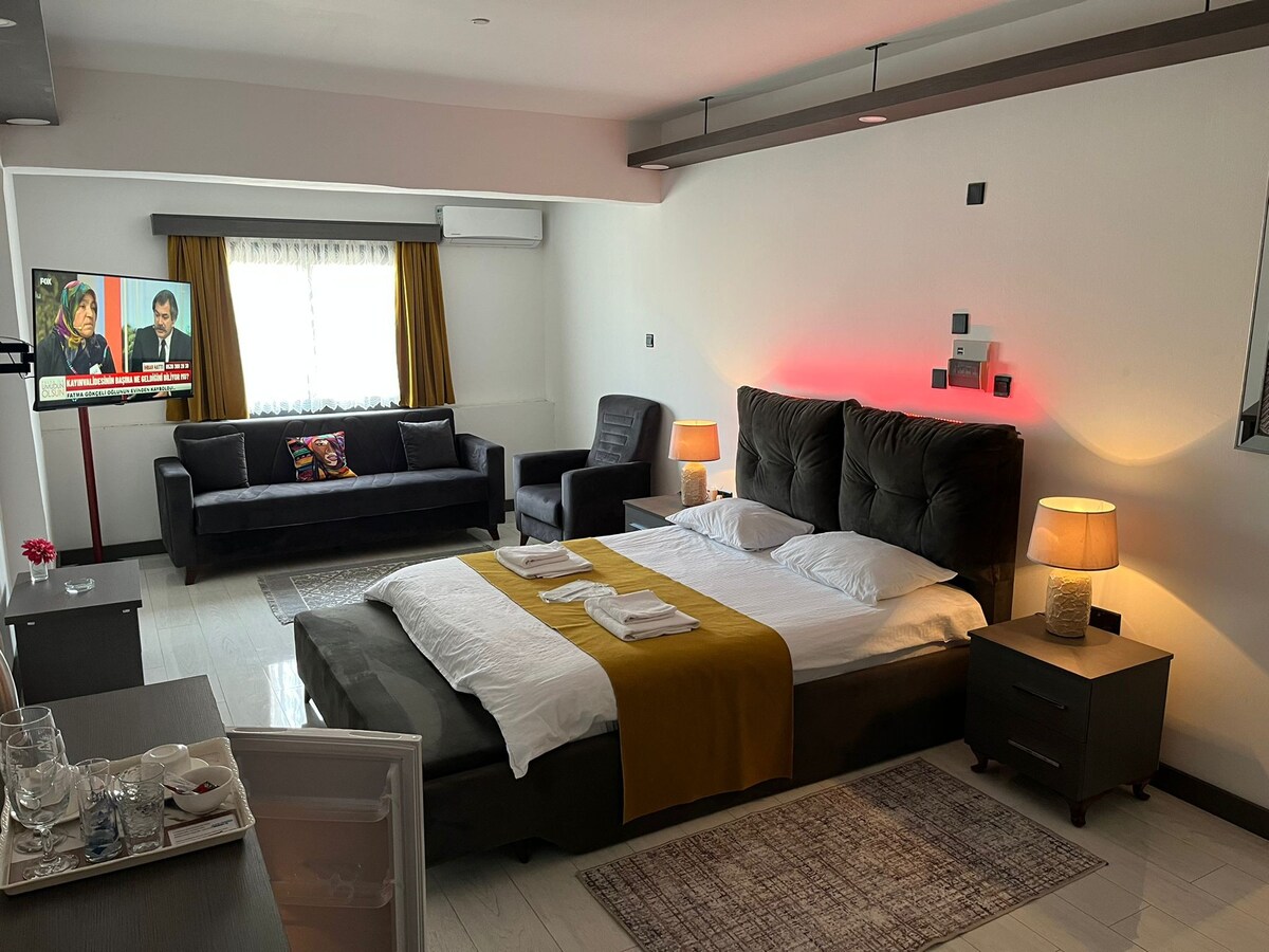 Boutique Hotel Luxury Room Center Of Famagusta.