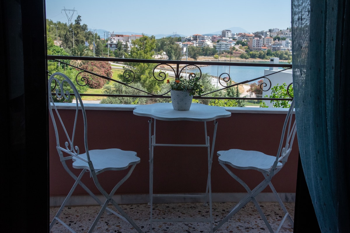 Chalkis High Bridge Cozy Apartment