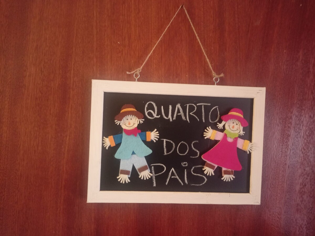 Quarto os Pais