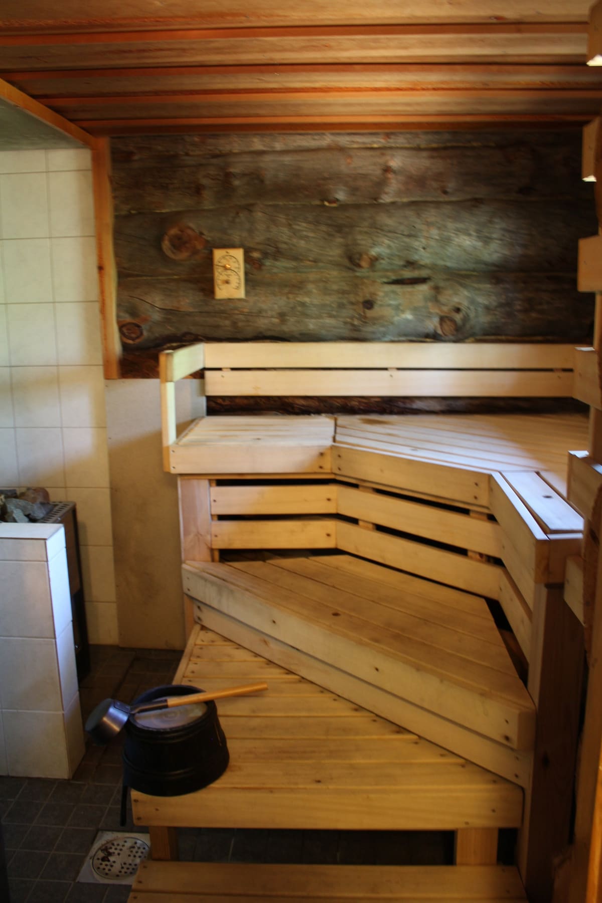 Unique and private log cabin in Hetta, Lapland.