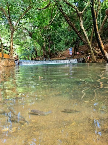 Esplanada do Rio Quente的民宿