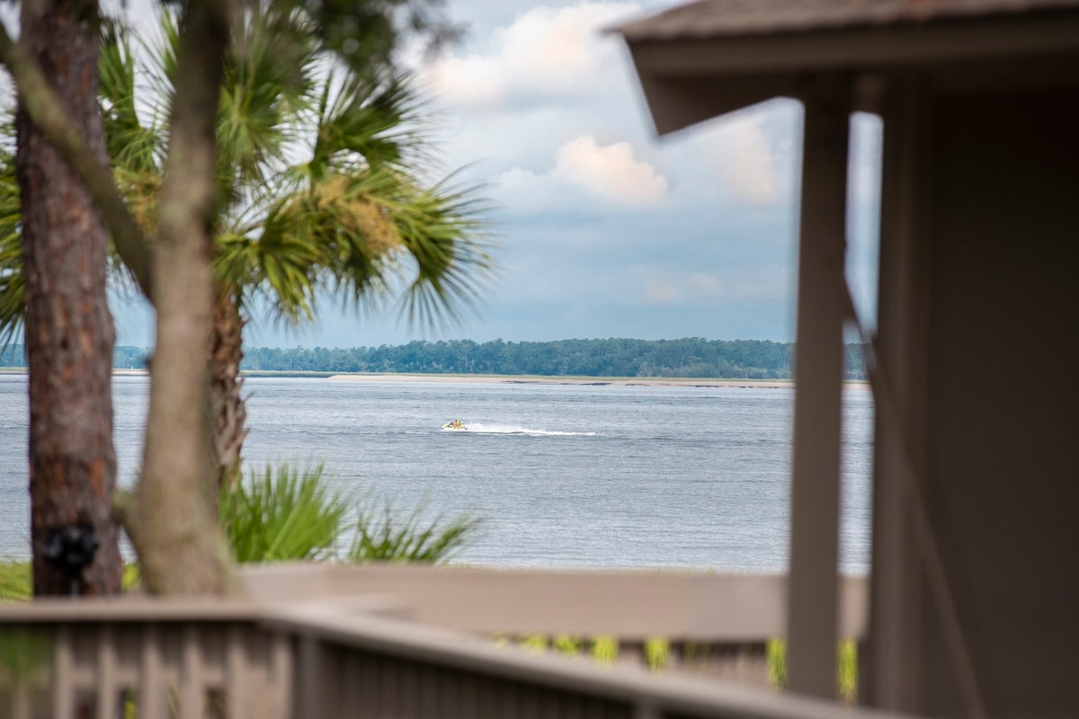 Sea Pines 2033 Deer Island with Sound Views