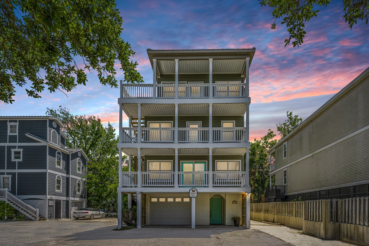 Wren's Nest-Newly Renovated Waterfront Home w/Dock