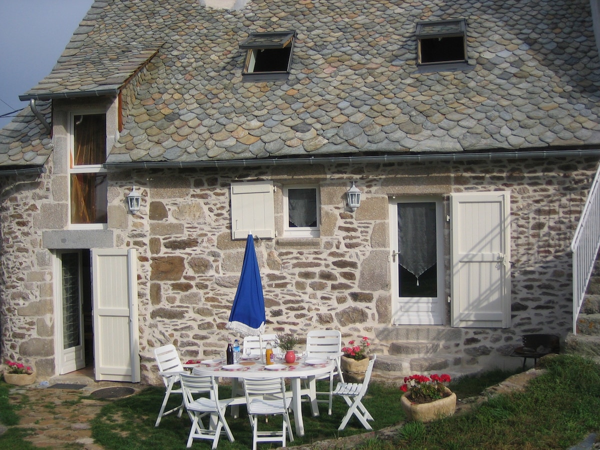 La Maison d'Angèle, gîte avec piscine chauffée