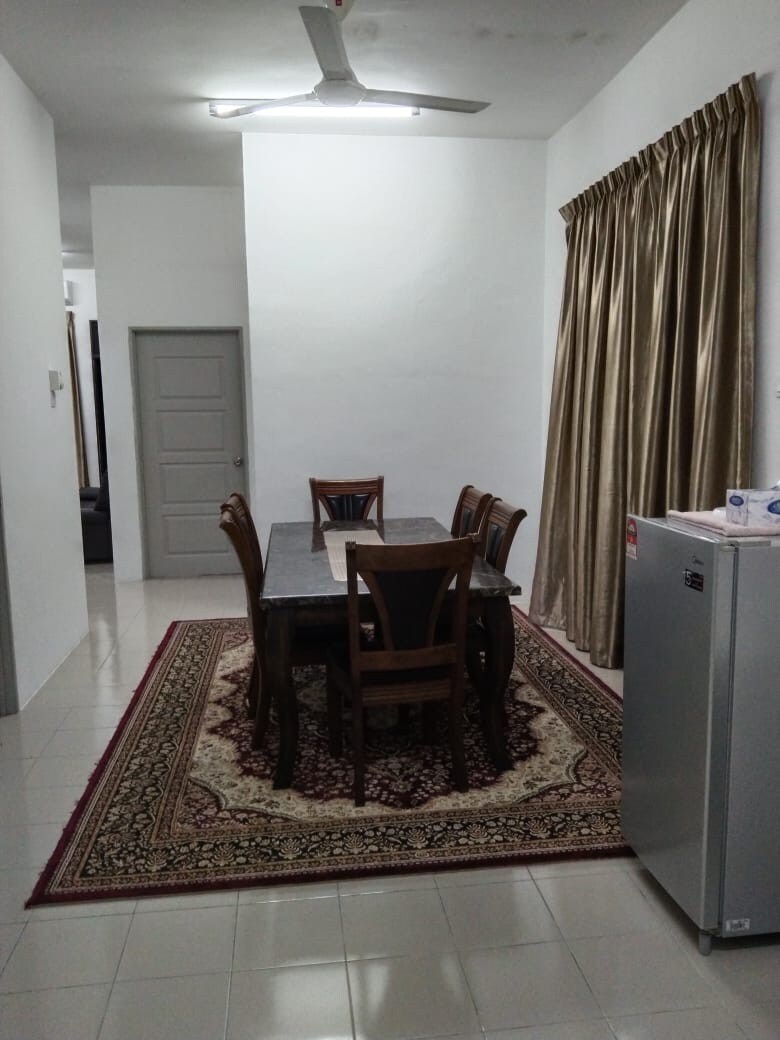 穆斯林寄宿家庭-半独立房间， 3间卧室， 2间卫生间，空调