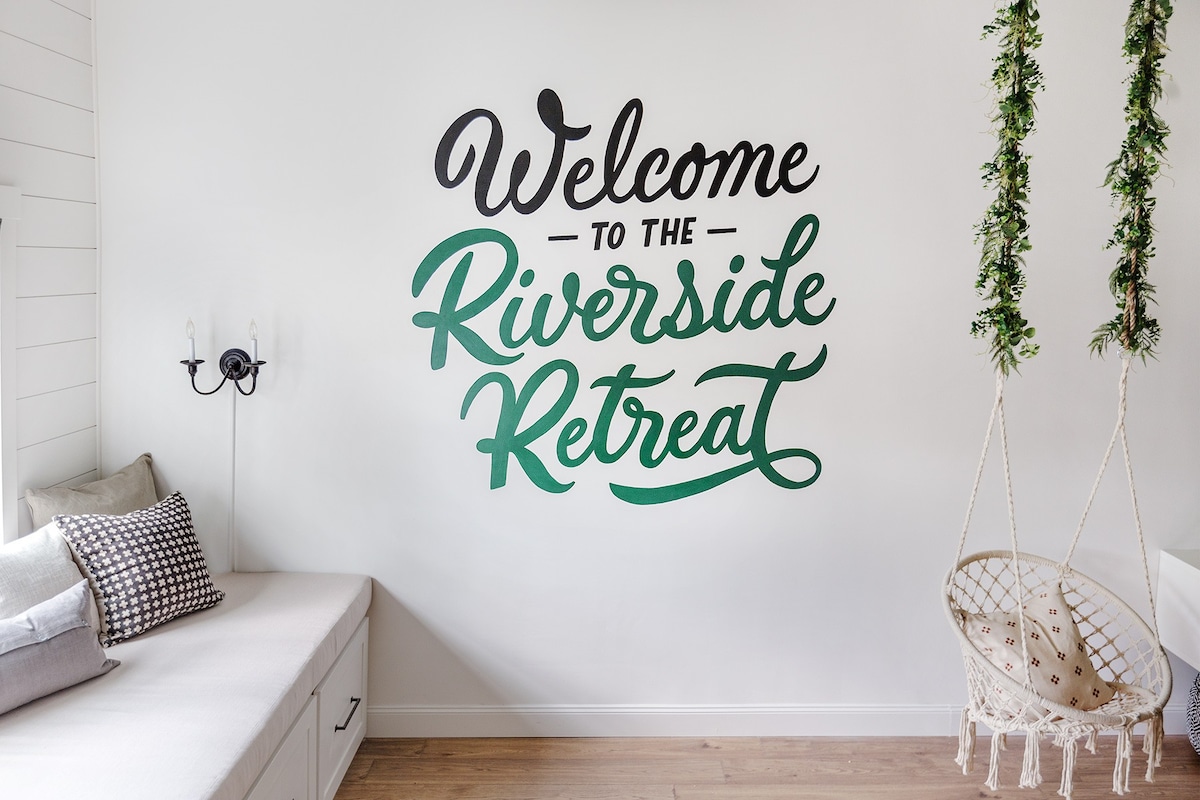 欢迎来到河滨度假屋（ The Riverside Retreat ）